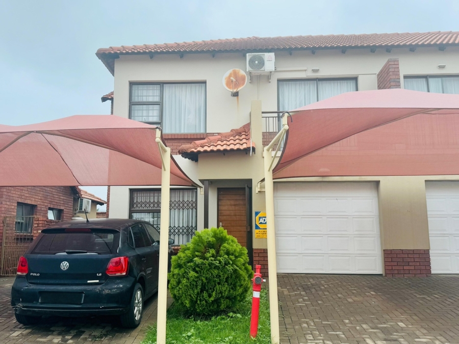 3 Bedroom Property for Sale in Waterval East North West